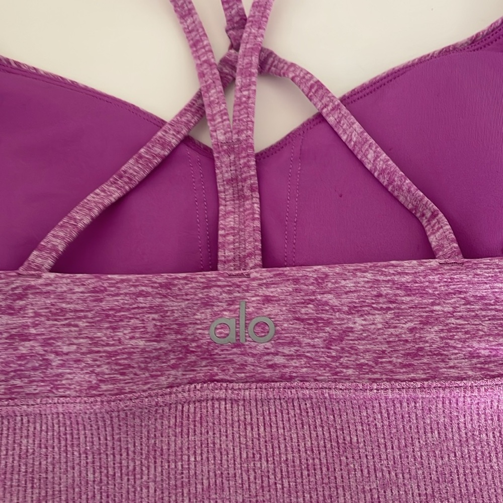 NWT ALO YOGA ELECTRIC VIOLET BRA ALOSOFT LAVISH BRA SIZE MEDIUM   * FIRM PRICE * - Picture 5 of 6